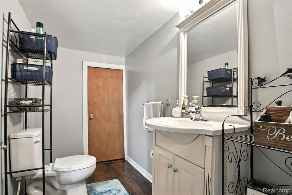 540 Grand River Road