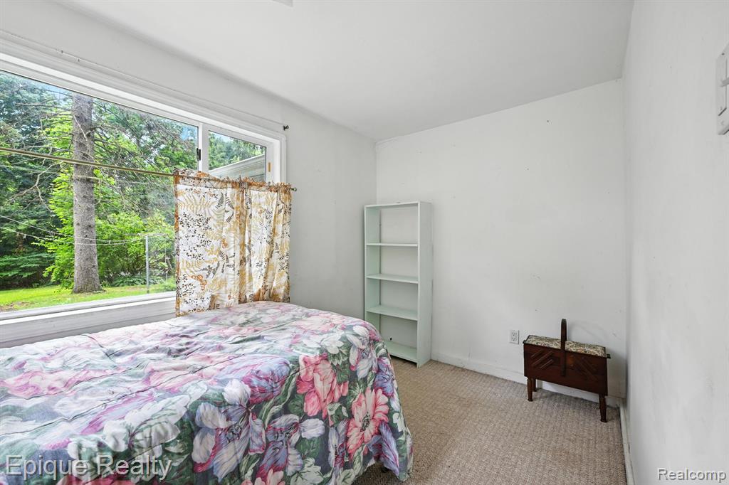 1209 Applewood Drive