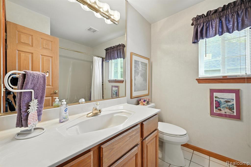 593 Layman Creek Circle