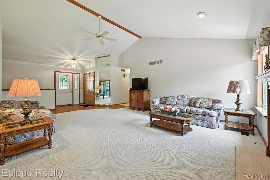 593 Layman Creek Circle