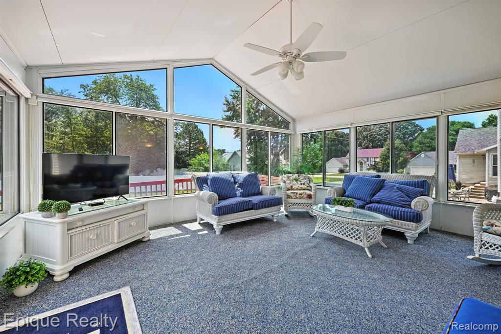 593 Layman Creek Circle