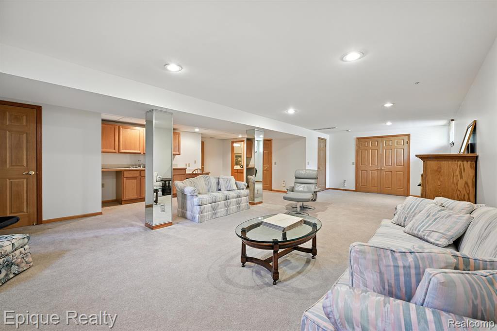593 Layman Creek Circle
