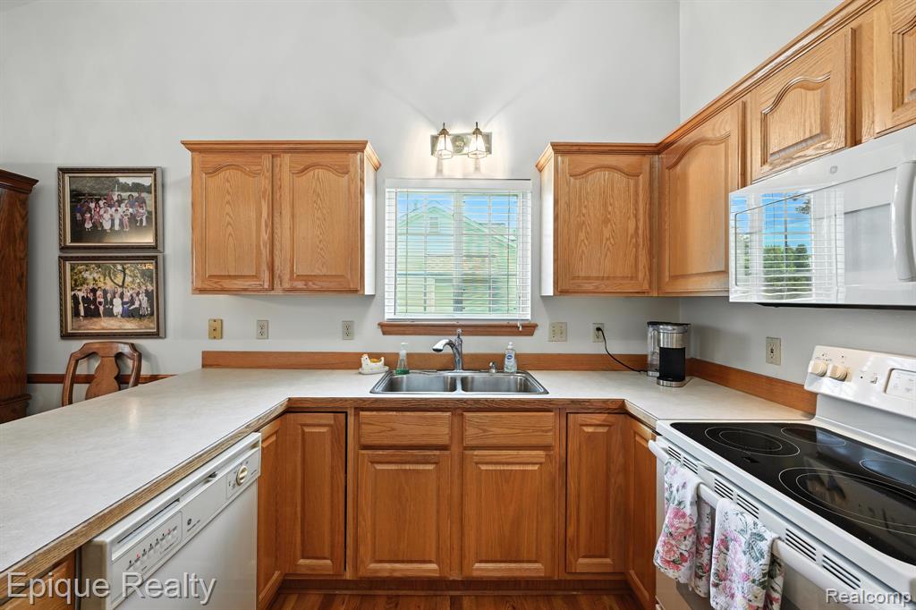 593 Layman Creek Circle