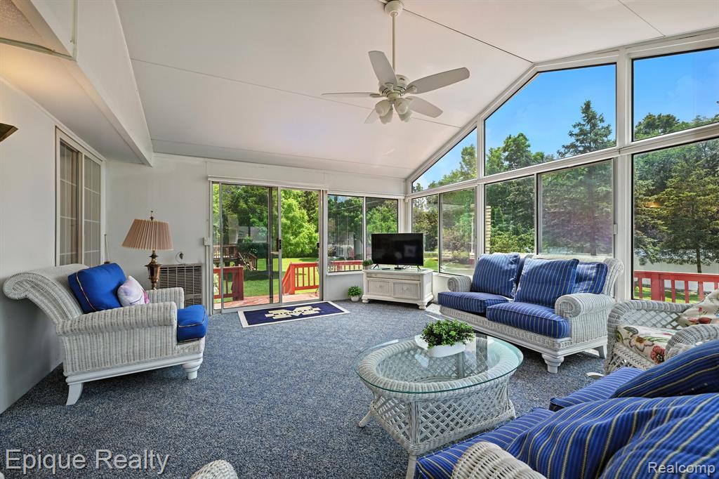 593 Layman Creek Circle