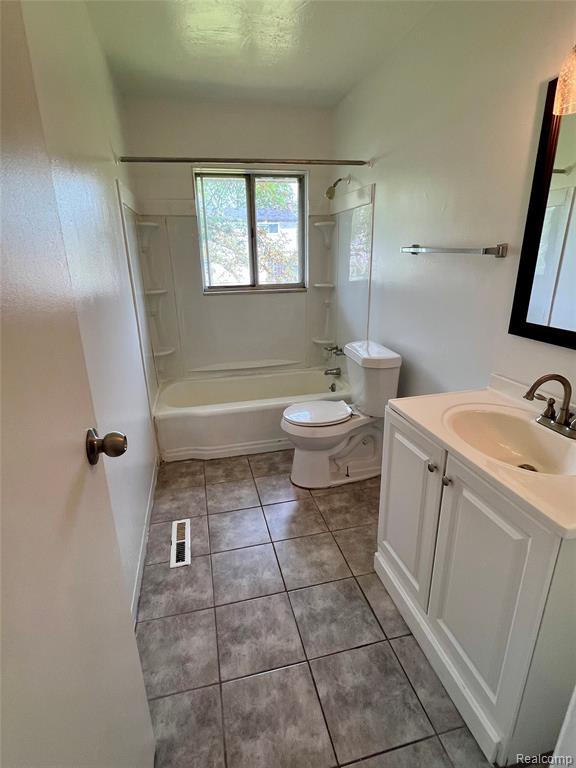 6410 Belltree Lane