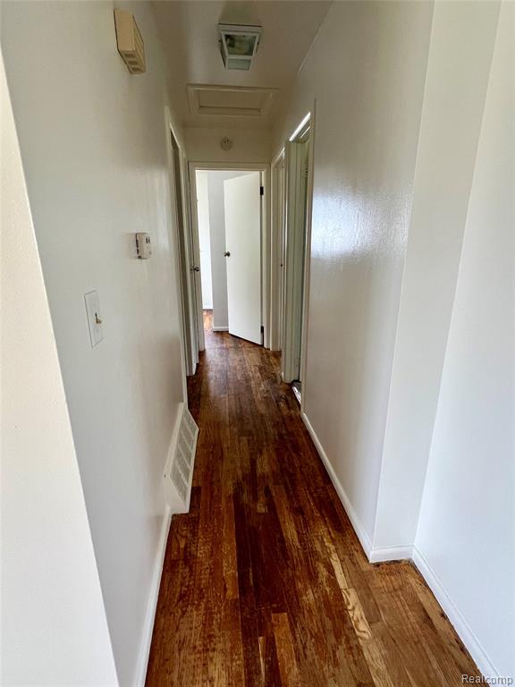 6410 Belltree Lane