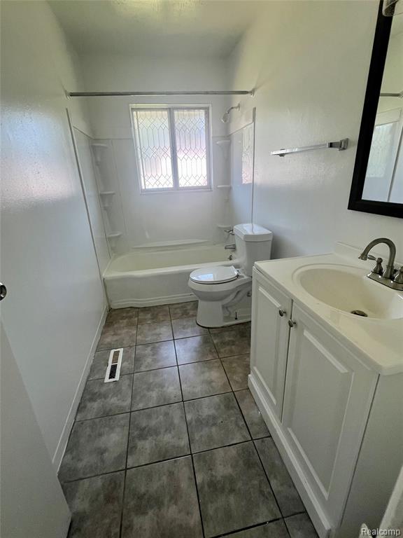 6410 Belltree Lane