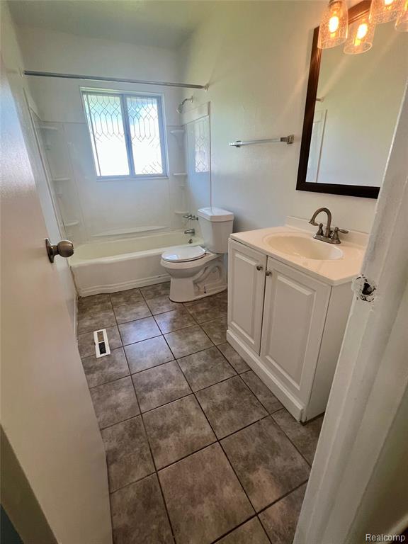 6410 Belltree Lane