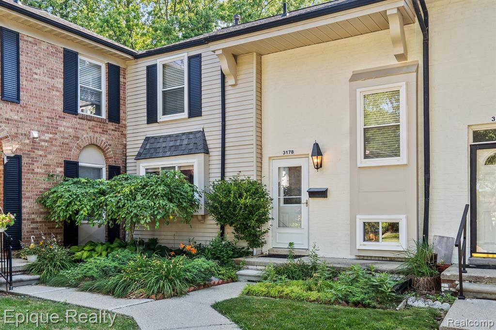 3178 Bolgos Circle