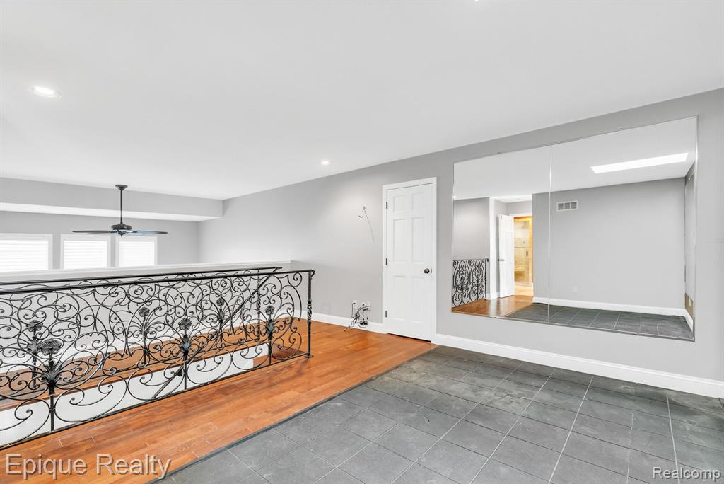2235 N Long Lake Road