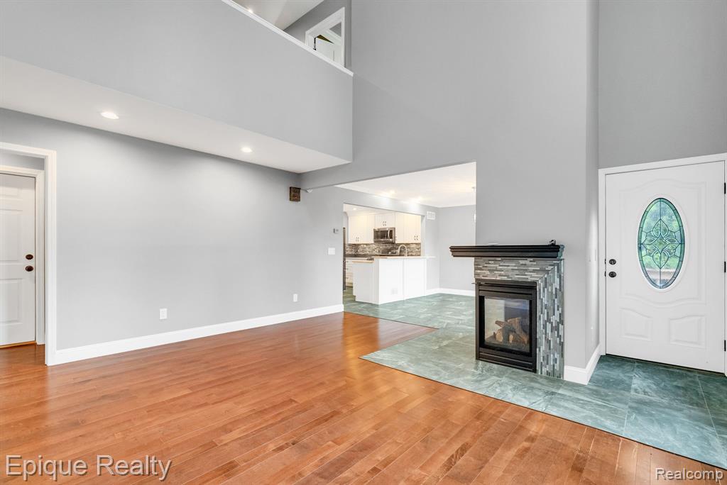 2235 N Long Lake Road