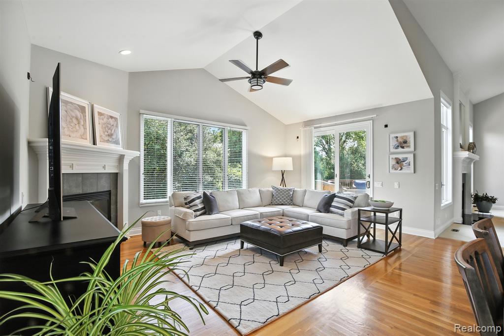 4611 Dunbar Court