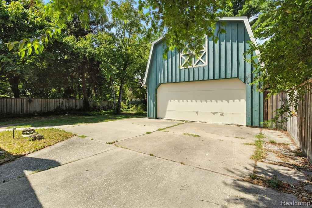 3525 Gratiot Avenue