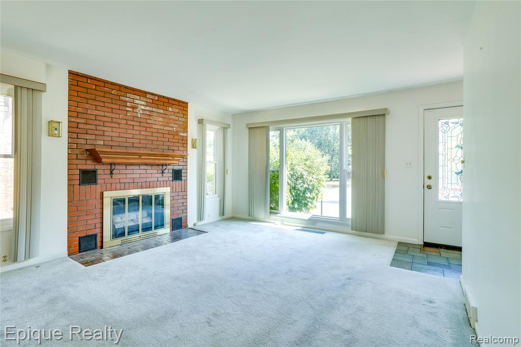 3525 Gratiot Avenue