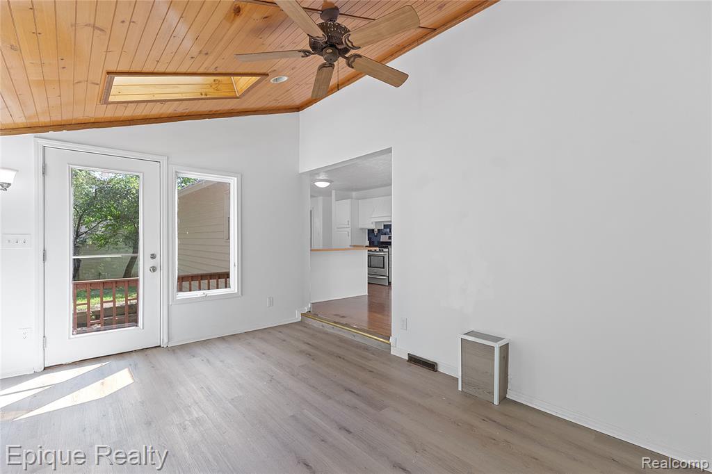7667 Prairie Court