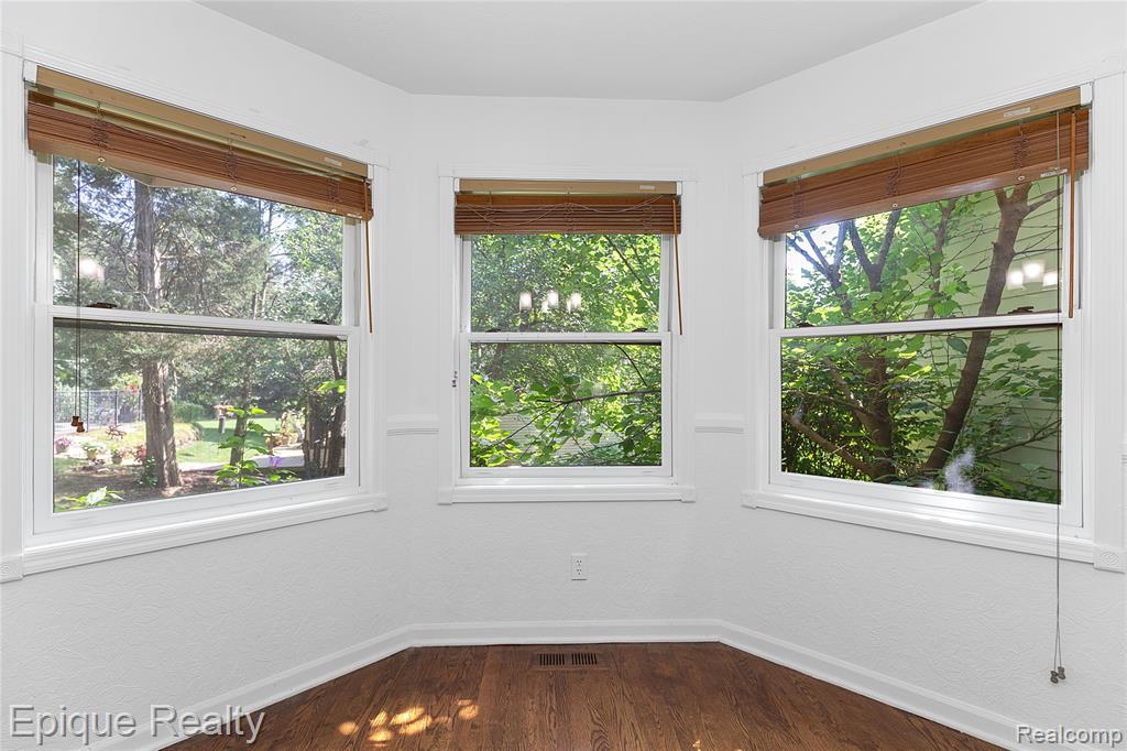 7667 Prairie Court