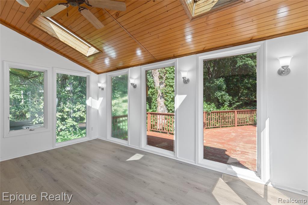7667 Prairie Court