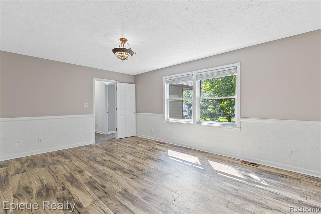7667 Prairie Court