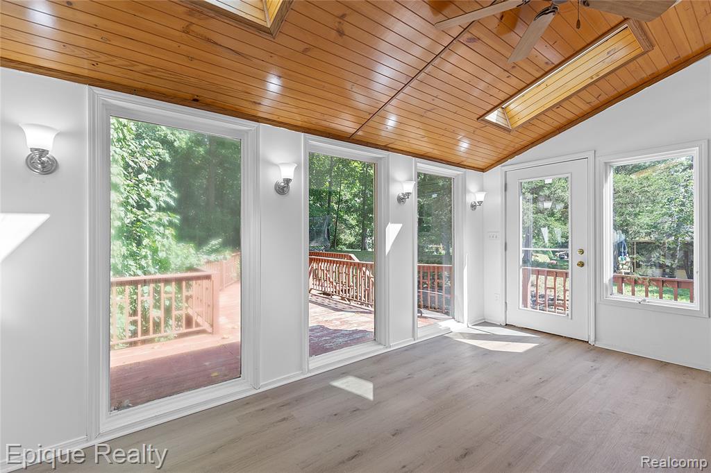 7667 Prairie Court