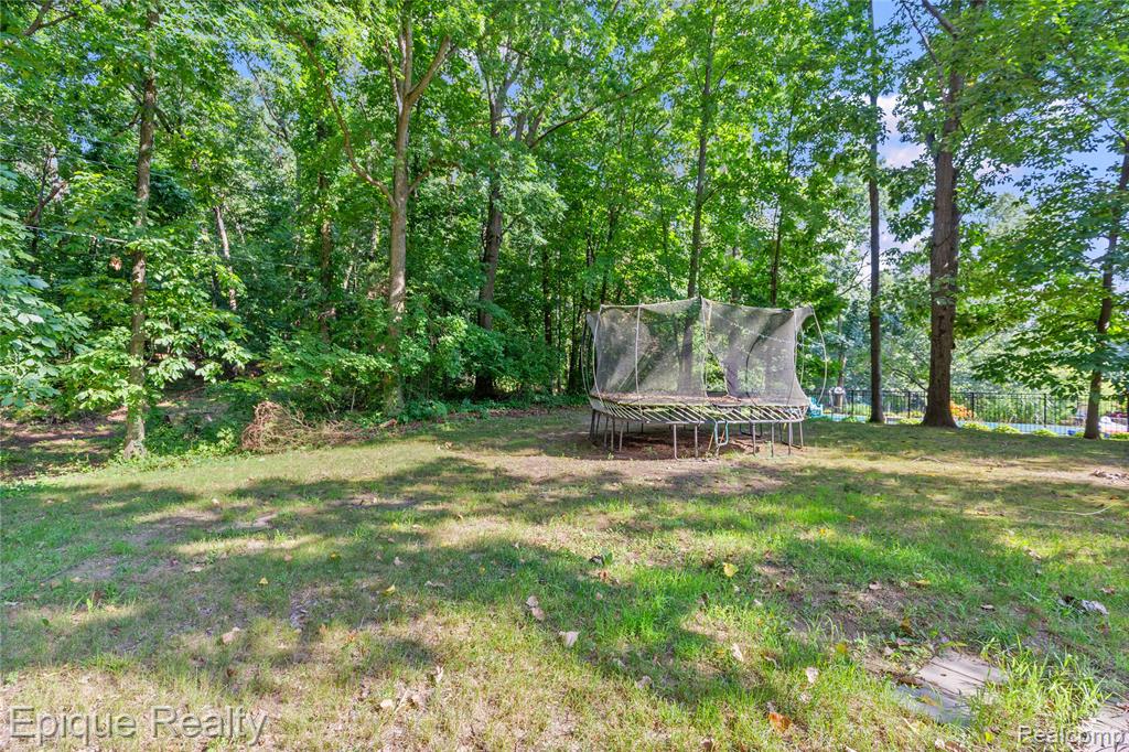 7667 Prairie Court