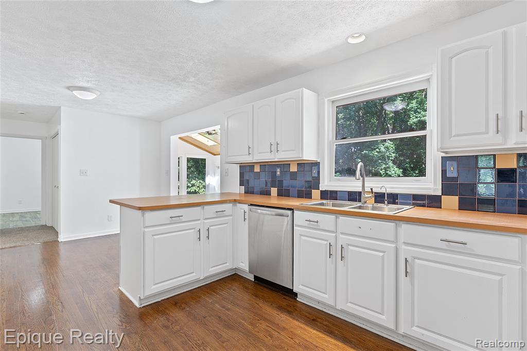 7667 Prairie Court