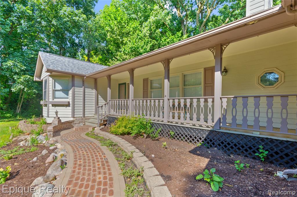 7667 Prairie Court