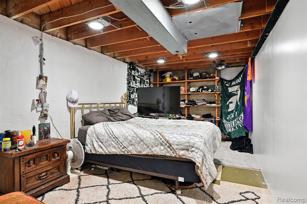 4257 Ponderosa Street