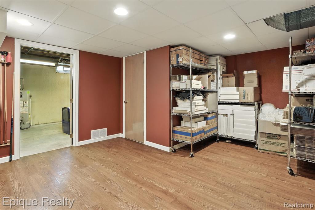 30834 Iroquois Drive