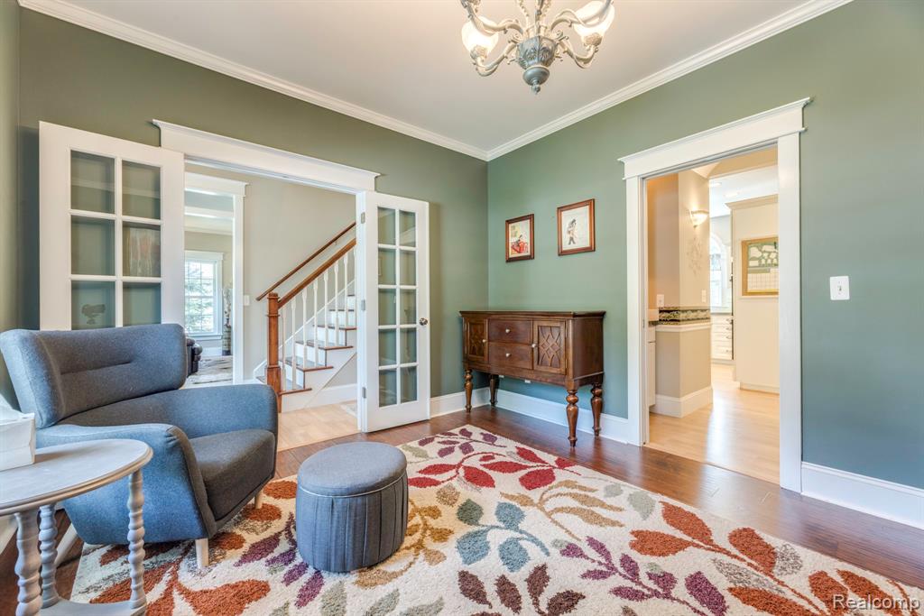 3215 Turnberry