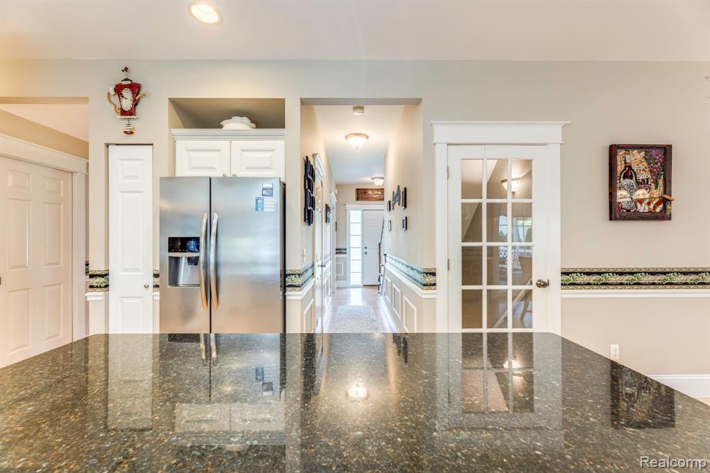 3215 Turnberry