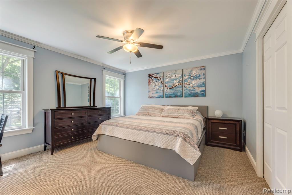3215 Turnberry
