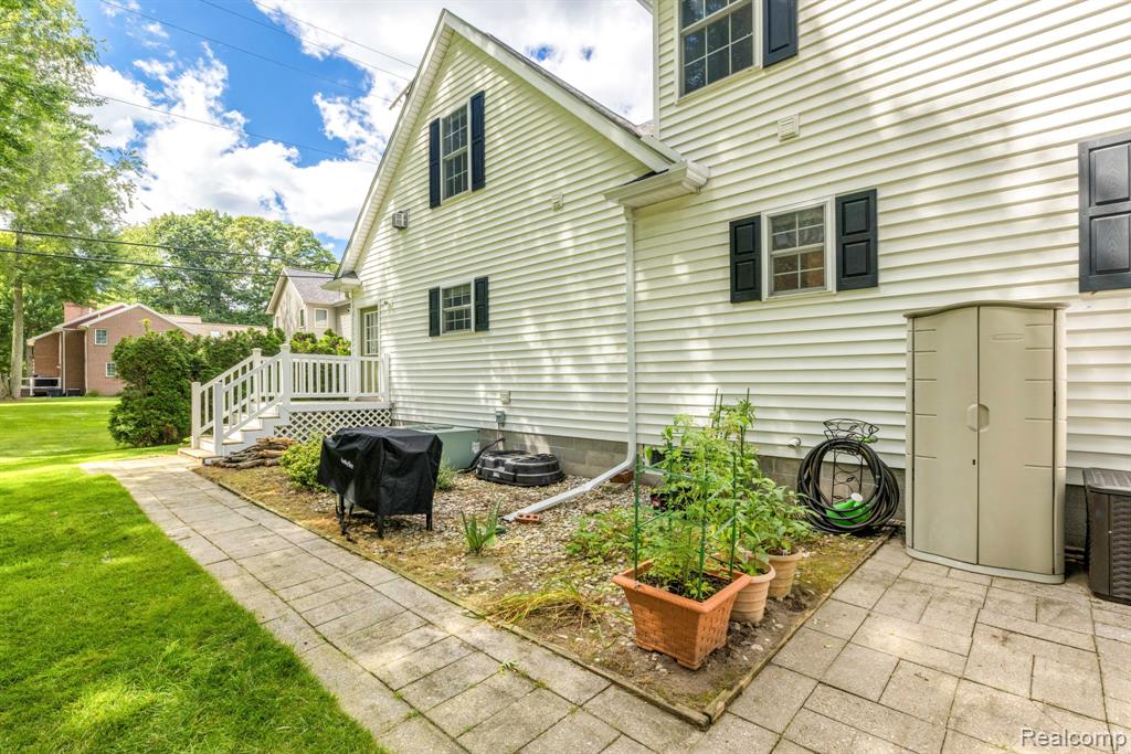 3215 Turnberry
