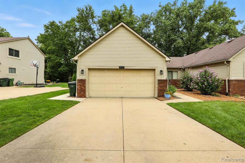 8529 22 Mile Road