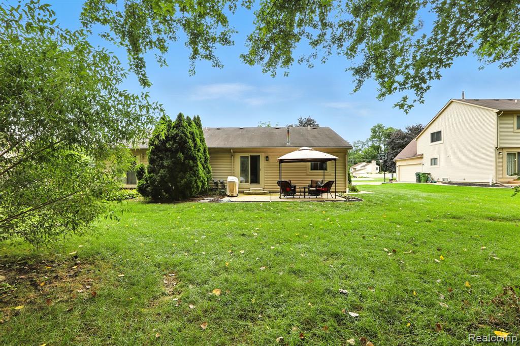 8529 22 Mile Road