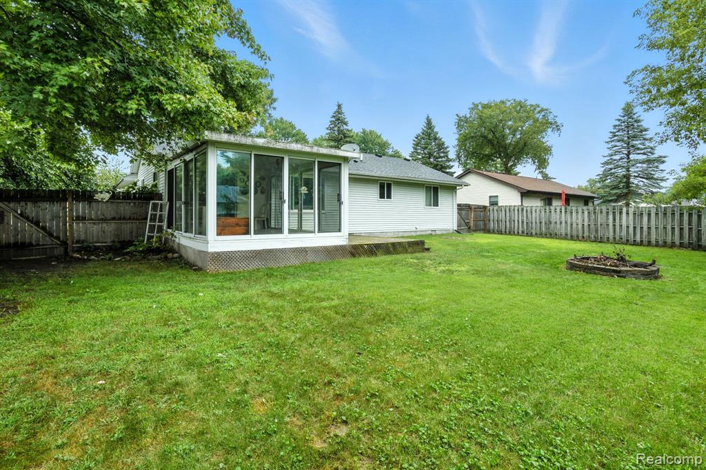 3323 Krafft Road