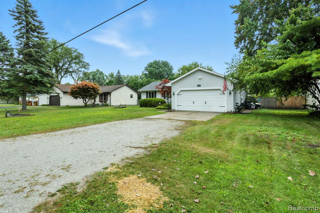 3323 Krafft Road