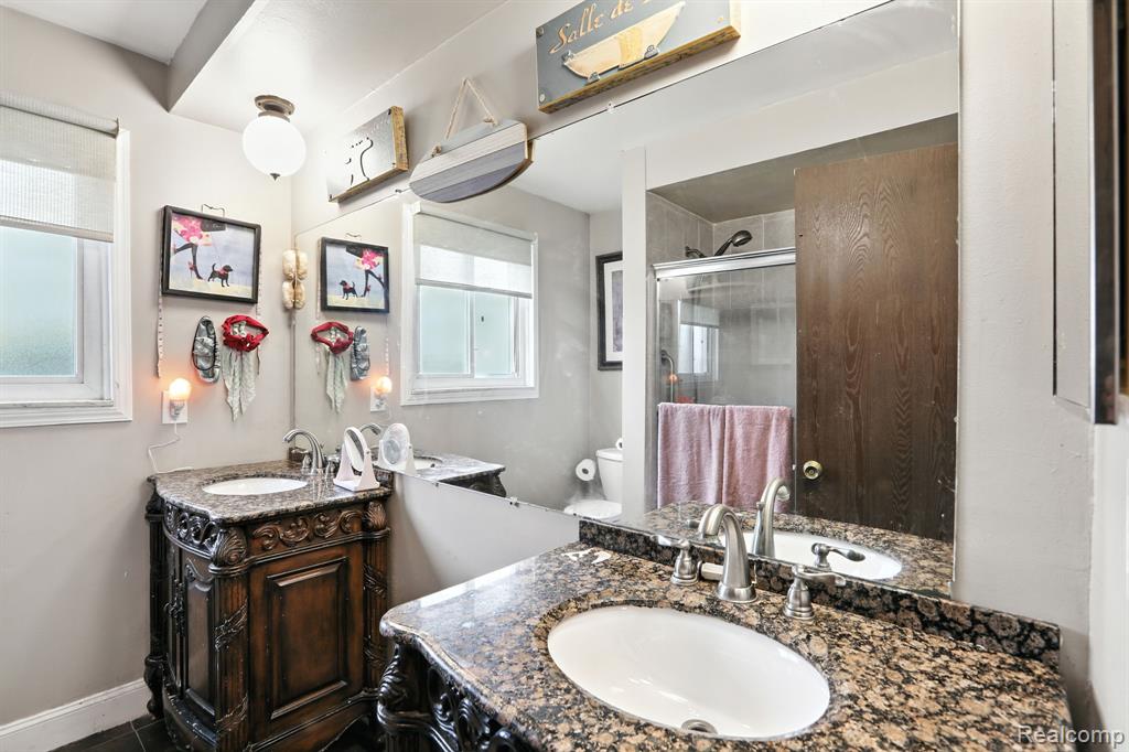 4761 Fox Hill Drive