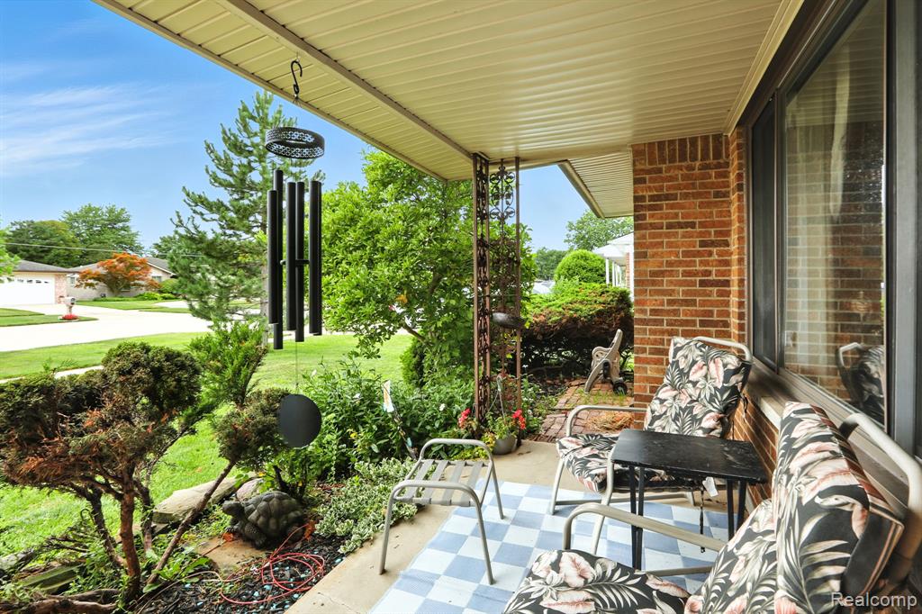 4761 Fox Hill Drive