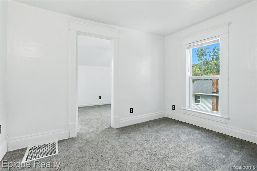 304 Jones Street