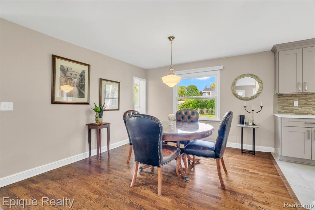 11223 Woodbridge Drive