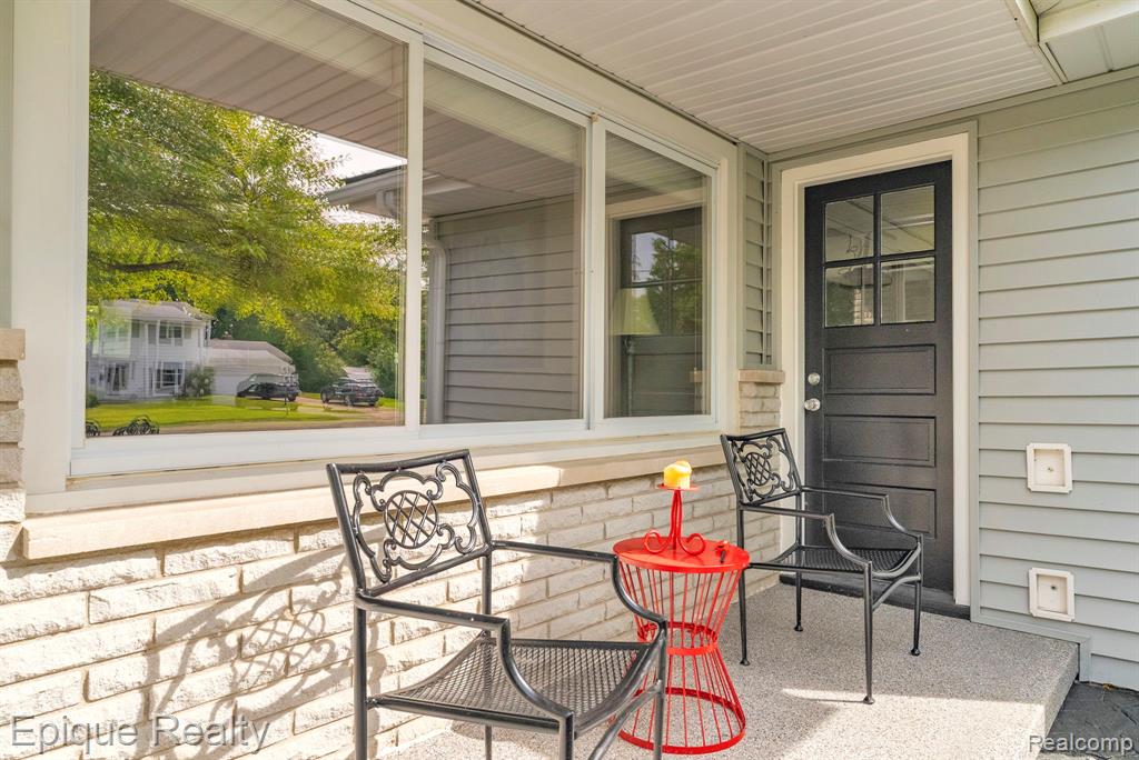 11223 Woodbridge Drive