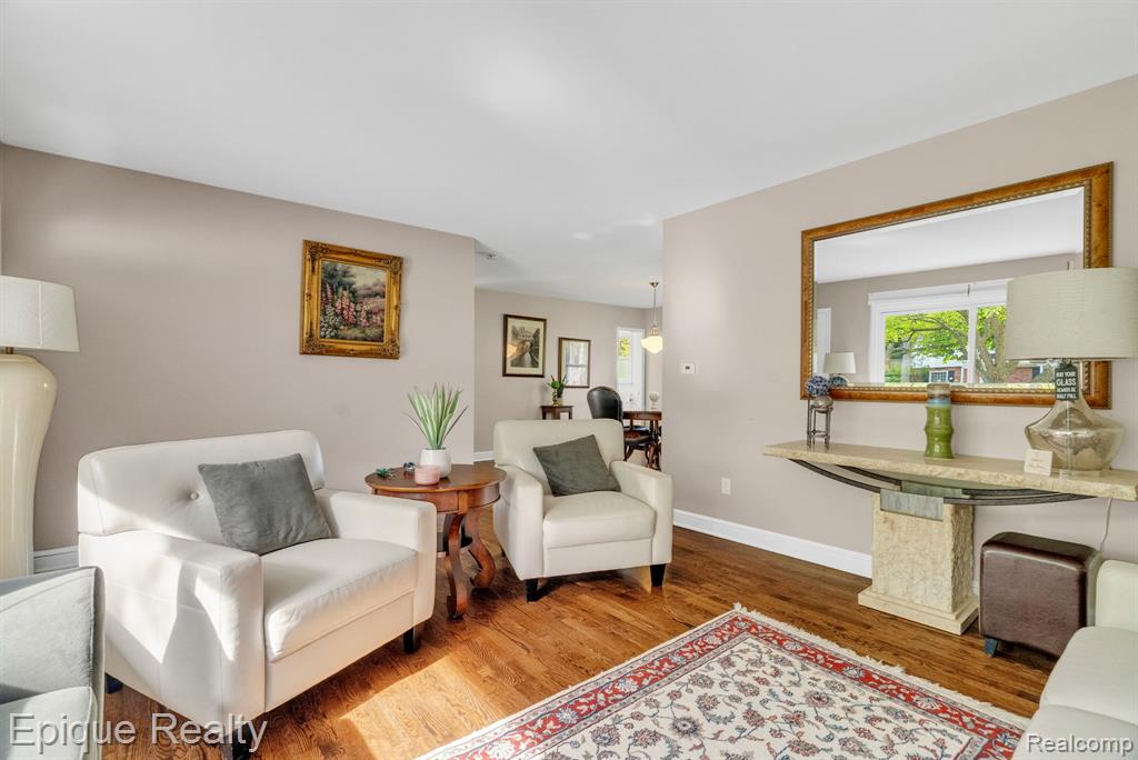 11223 Woodbridge Drive