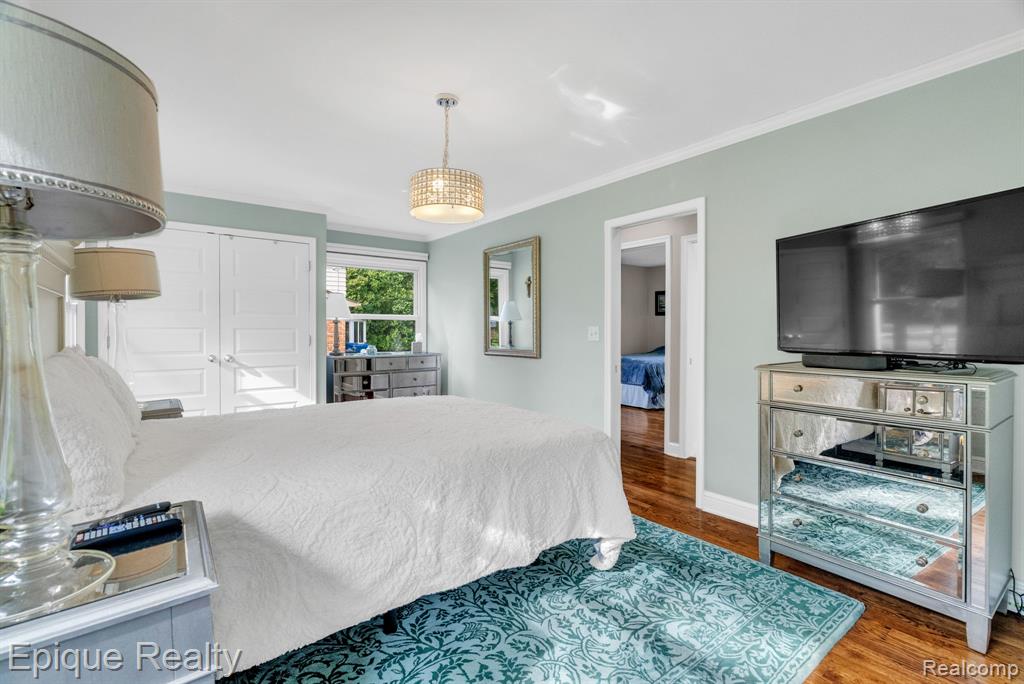 11223 Woodbridge Drive