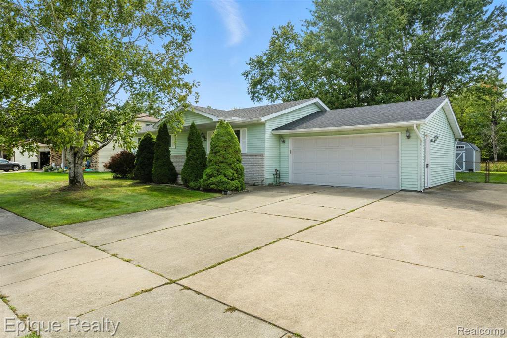 132 Saint Clair Boulevard