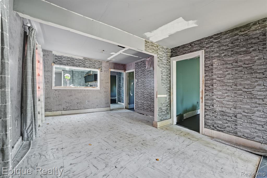 14177 Bentler Street