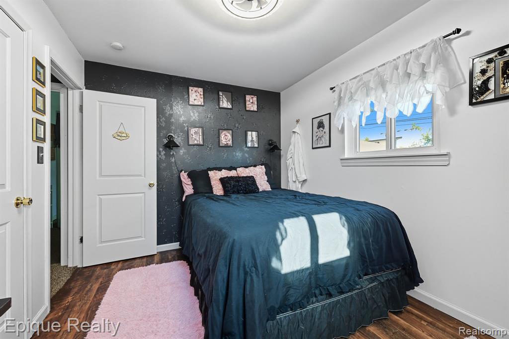 31640 Ann Arbor Trail