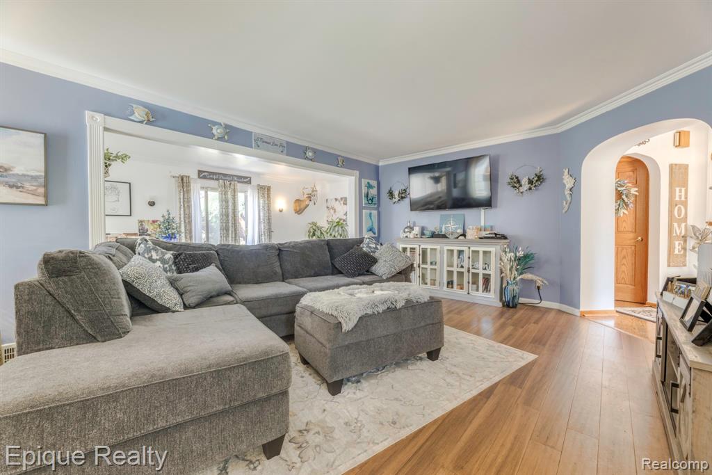 3455 Gratiot Avenue
