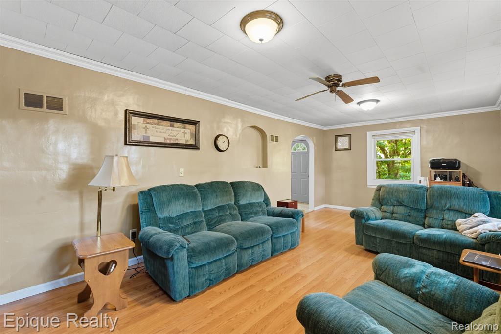 2051 Byron Road