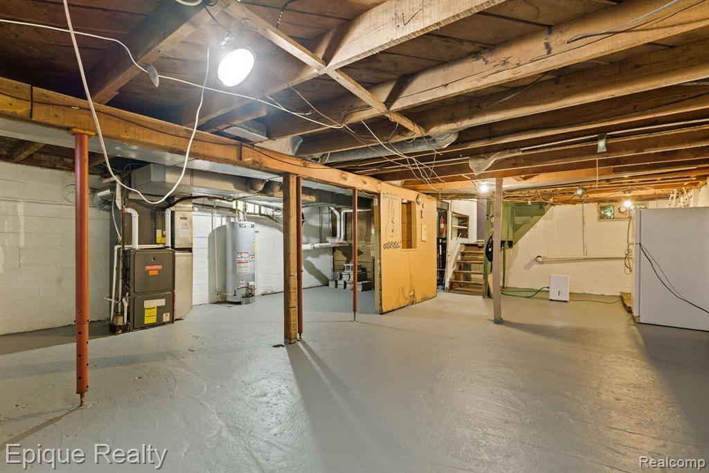 2051 Byron Road