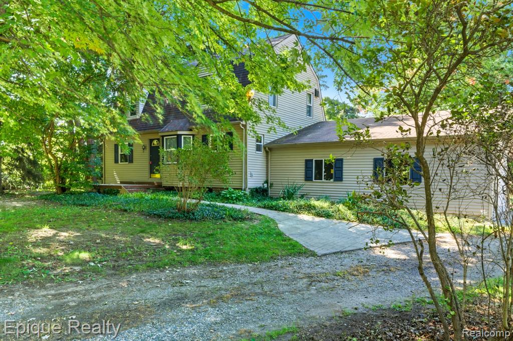 2051 Byron Road